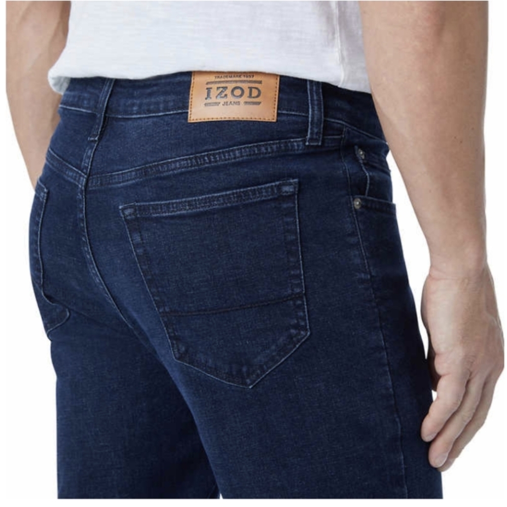 IZOD Men's Comfort Straight Jeans Stretch - Picture 7 of 16